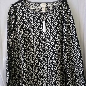 ​NWT Chico's Reversible Leopard Animal Print Bell Sleeve Sweater - Size 3 / XL